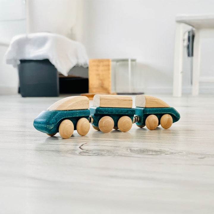 plantoys-hybrid-train-6