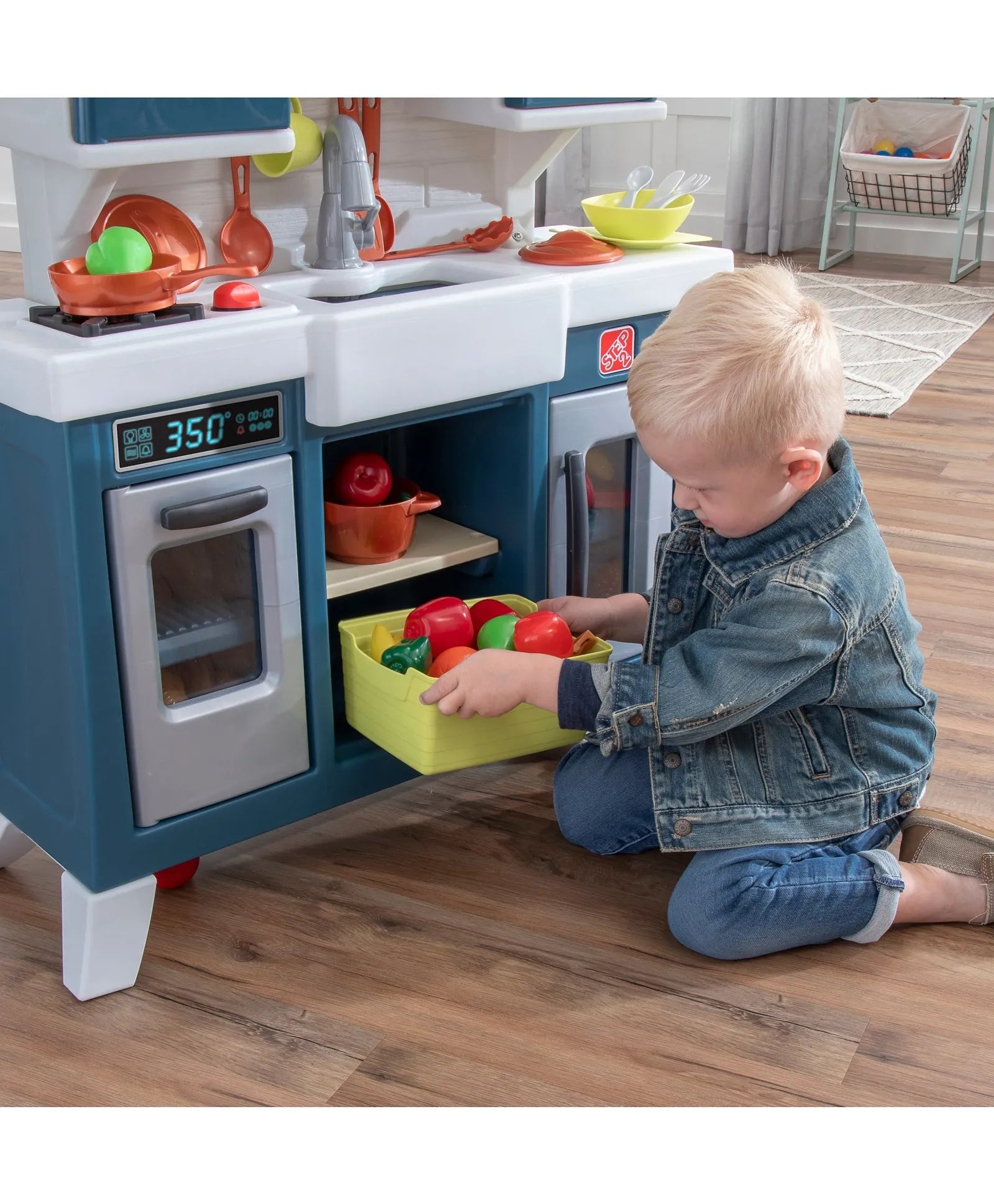 Step2 Modern Farmhouse Kitchen - Laadlee