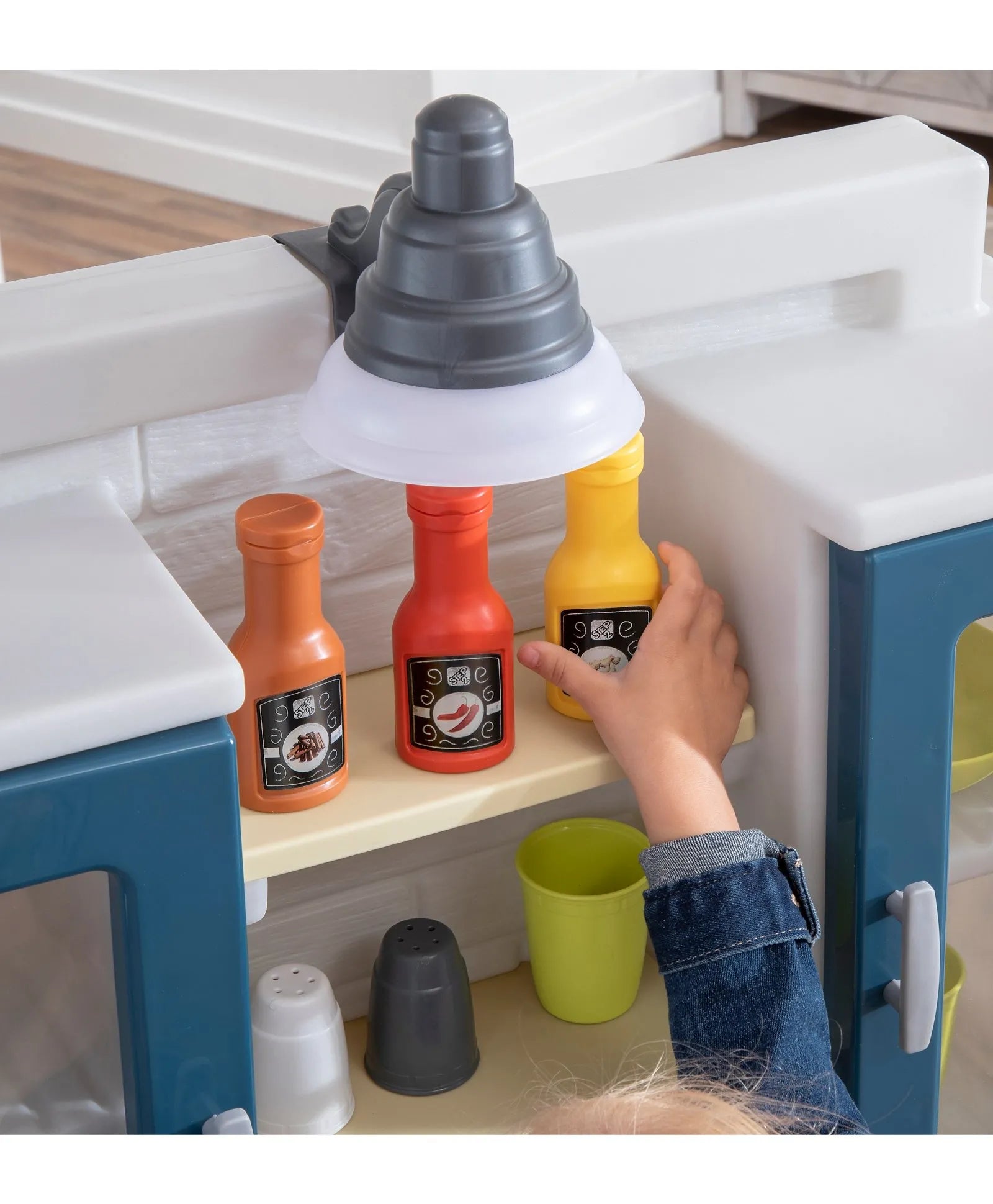 Step2 Modern Farmhouse Kitchen - Laadlee