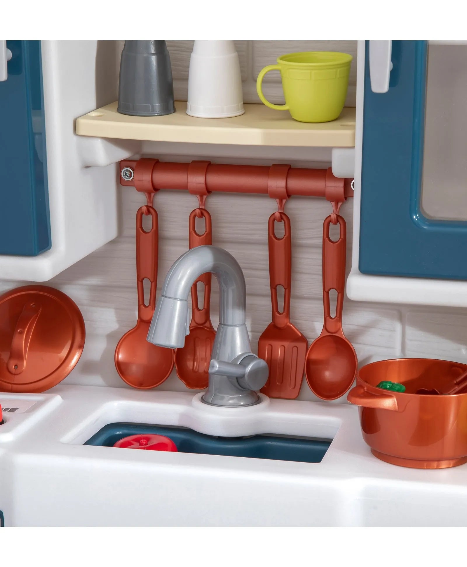 Step2 Modern Farmhouse Kitchen - Laadlee