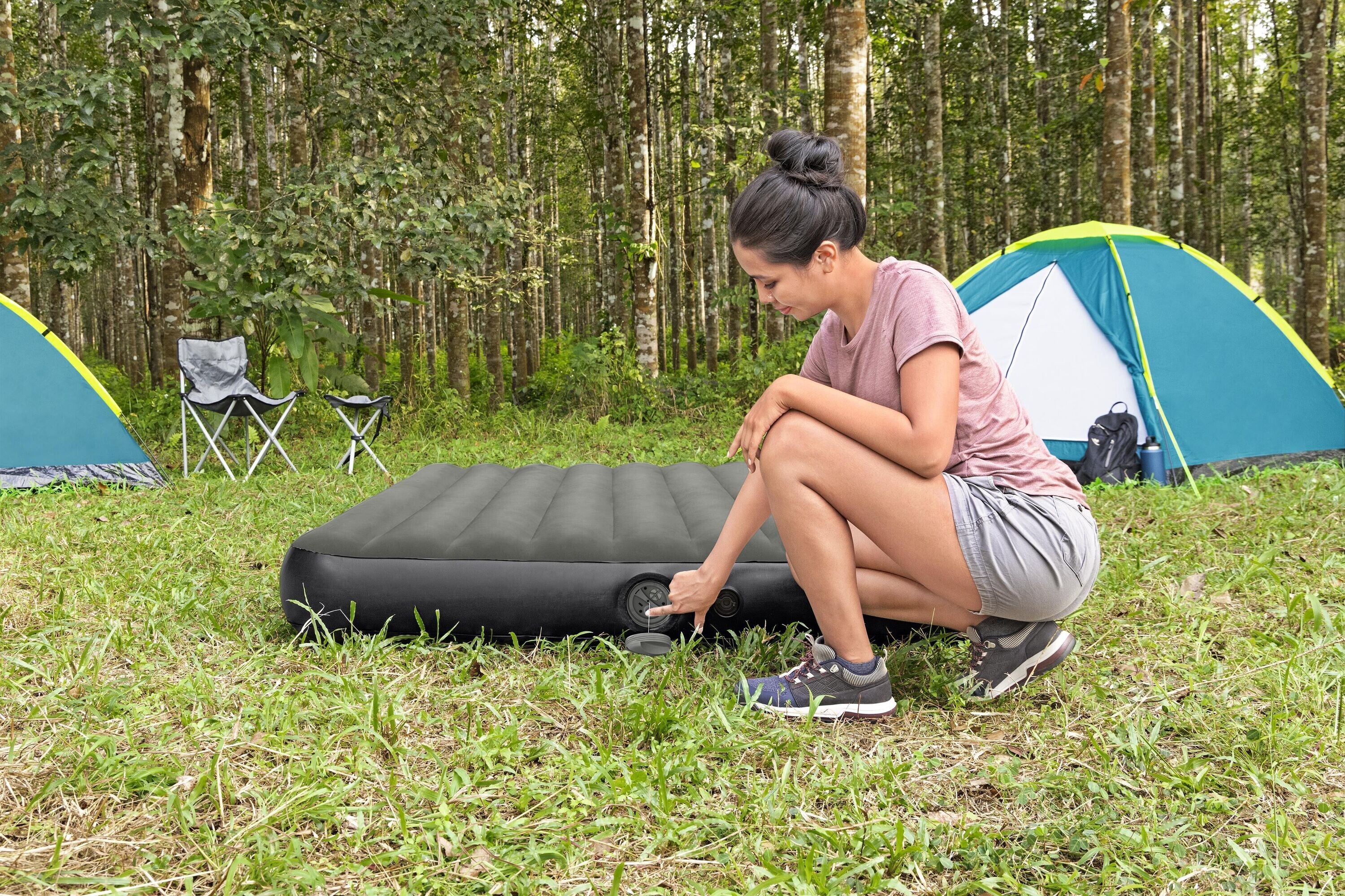 bestway-airbed-queen-buiit-in-ac-pump-203-x-152-x-25cm-17