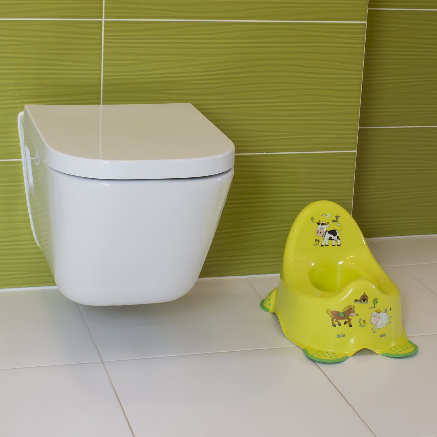 keeeper-hippo-step-stool-with-anti-slip-function-white-