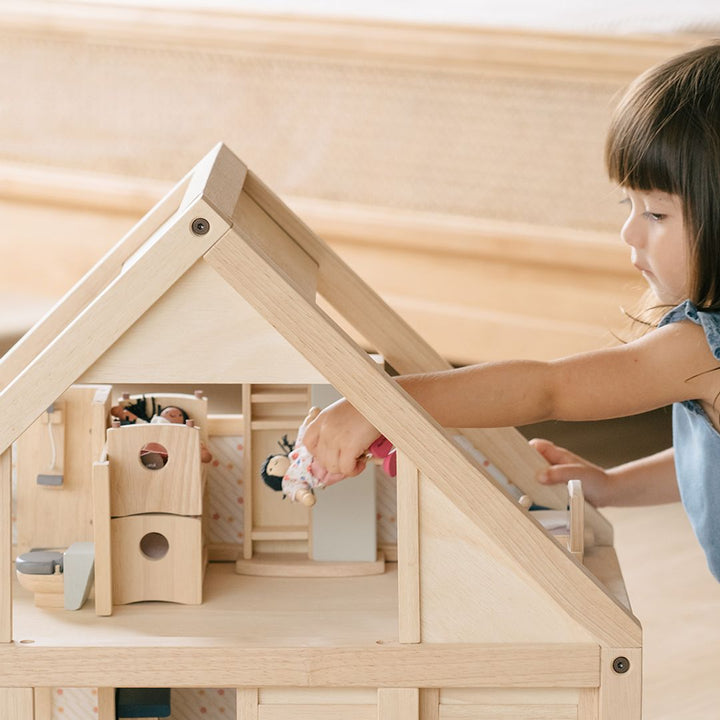 plantoys-my-first-dollhouse-6