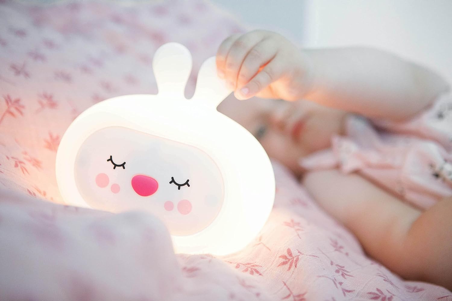 InnoGio - Gio Sleepy Bunny Silicone Night Light with Sounds - Laadlee