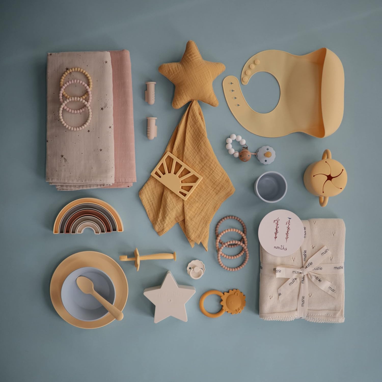 Mushie Swaddle Blush - Laadlee