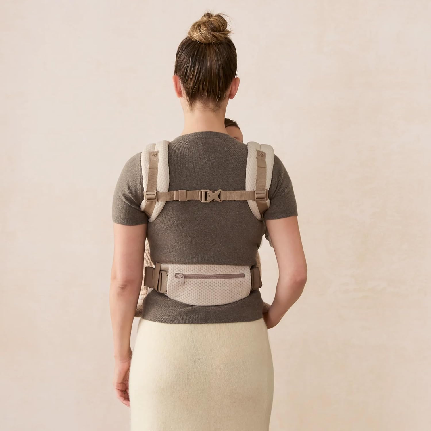 ergobaby-omni-deluxe-mesh-natural-baby-carrier-beige-2