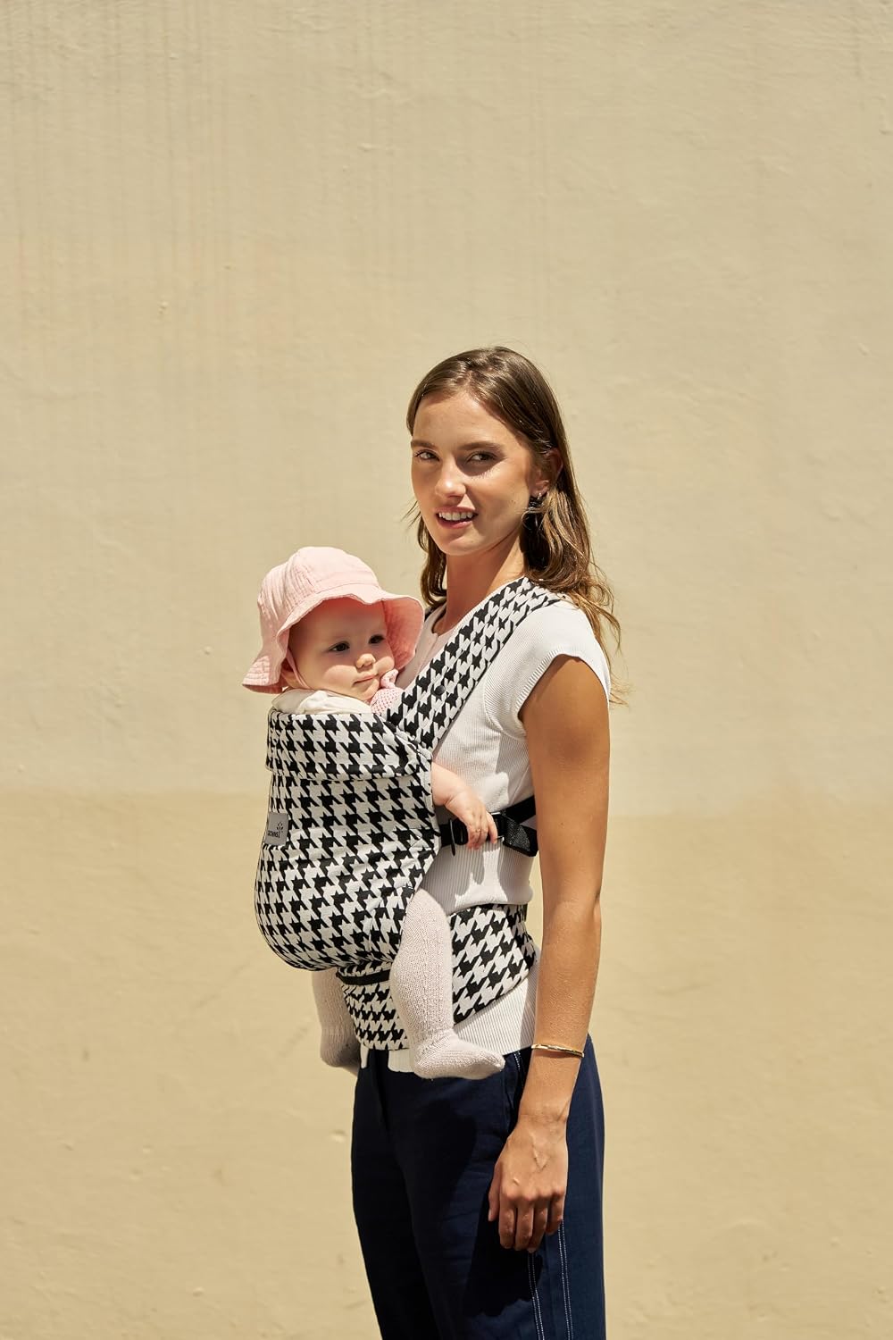 grownsy-baby-carrier-newborn-to-toddler-3