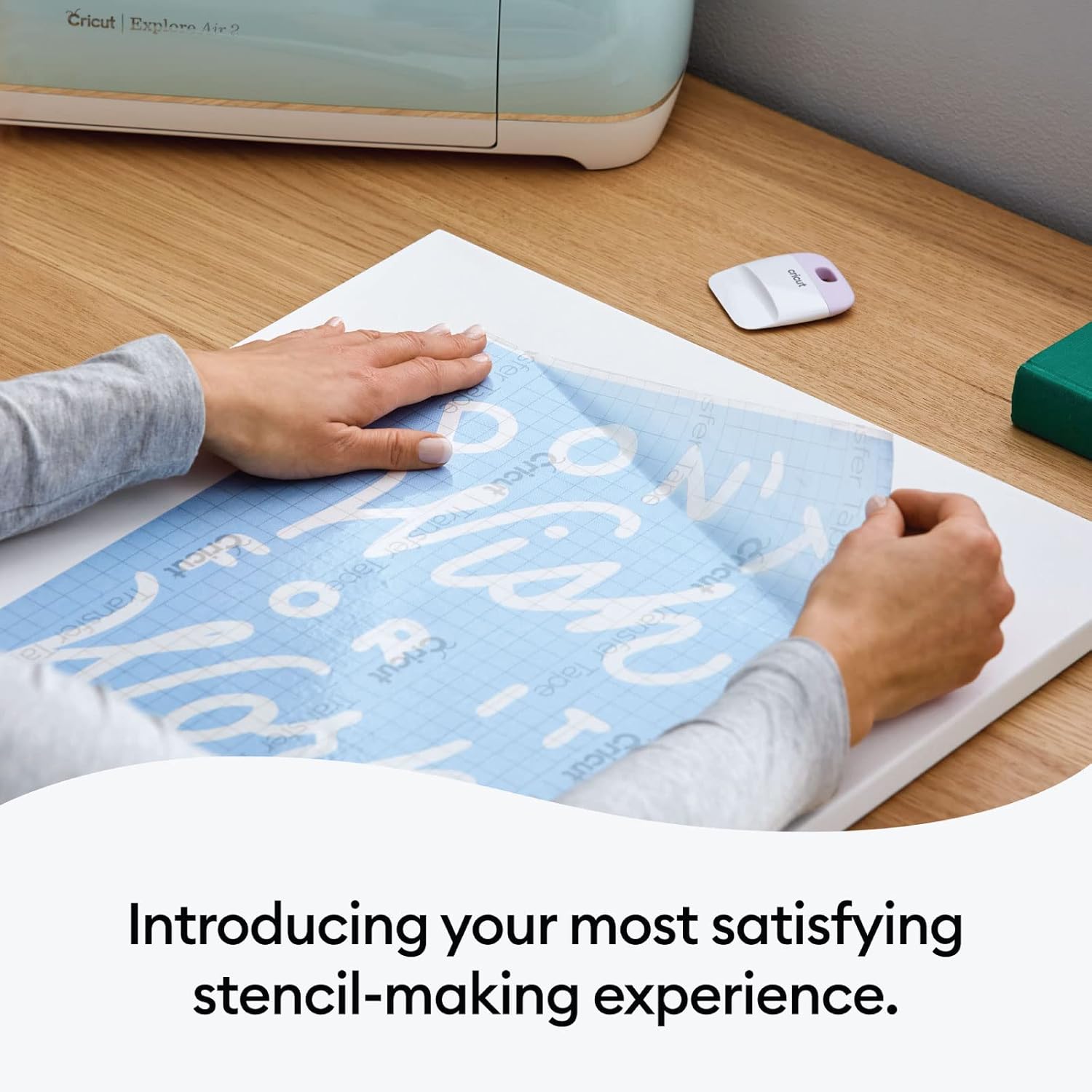cricut-stencil-vinyl-30-5cm-x-122cm-3
