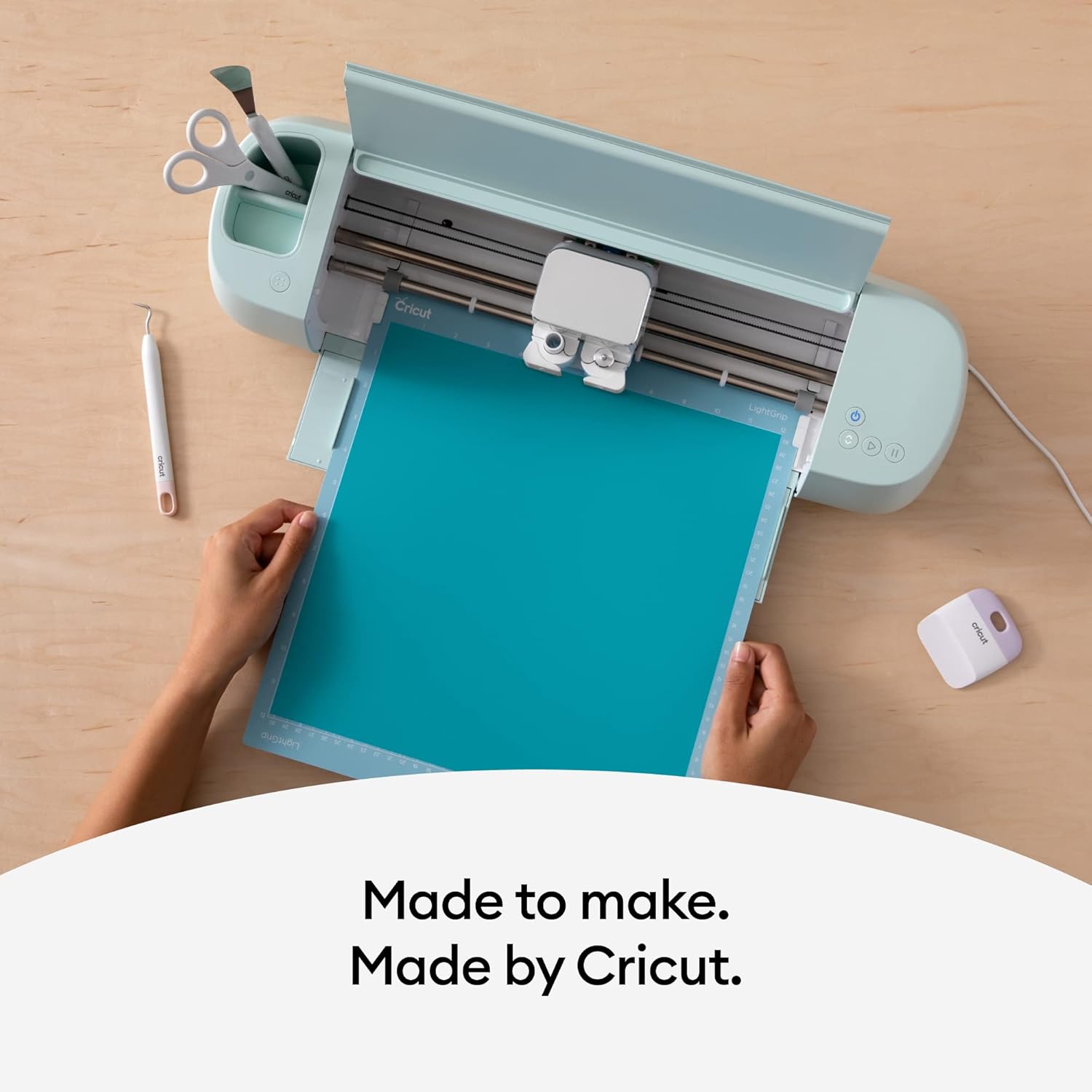 cricut-color-change-hot-permanent-12inch-x-24inch-blue-4