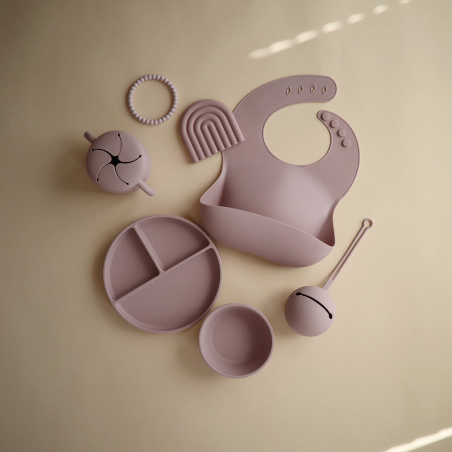 Mushie Silicone Bib Pale Mauve - Laadlee