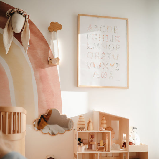 Mushie Poster Large Alphabet International - Laadlee