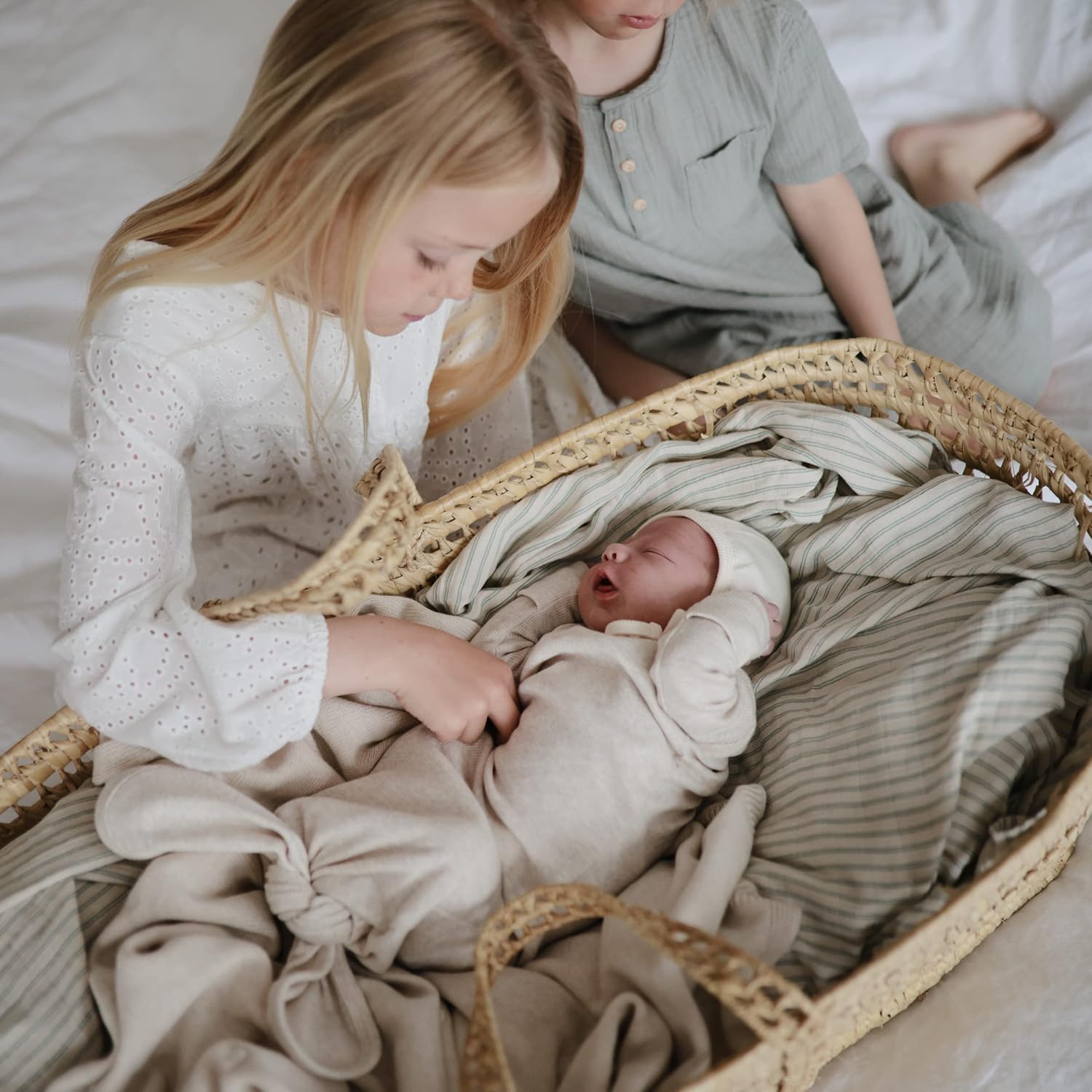 Mushie Swaddle - Sage Stripe - Laadlee