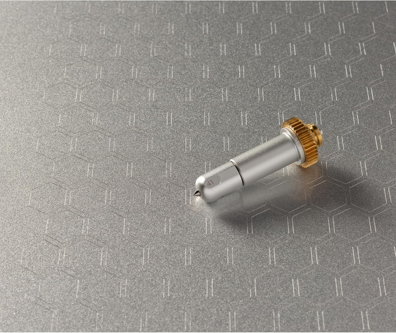 cricut-basic-engraving-tip-with-housing-3