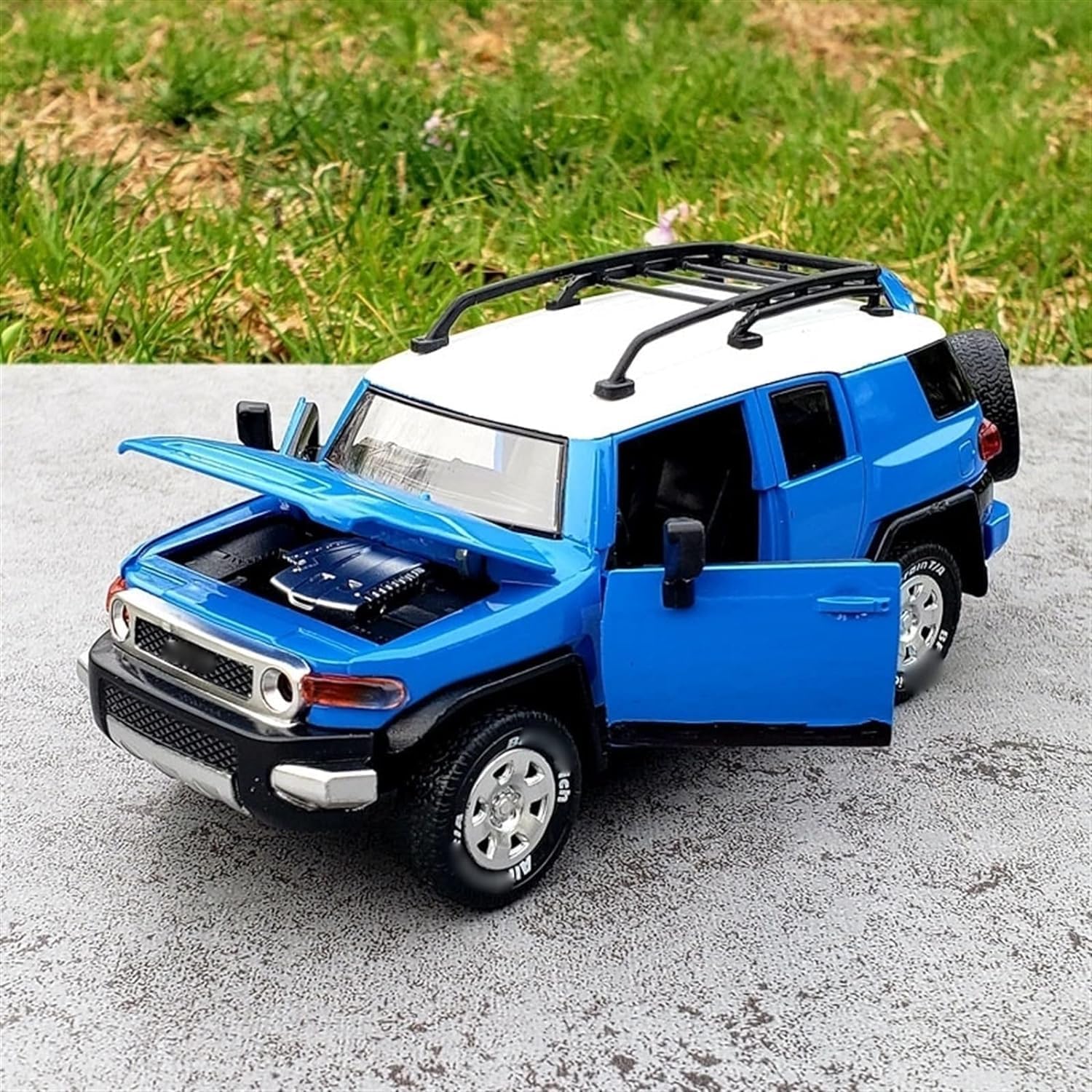 MSZ Toyota FJ Cruiser Car 1:32 Die-Cast Replica - Blue - Laadlee