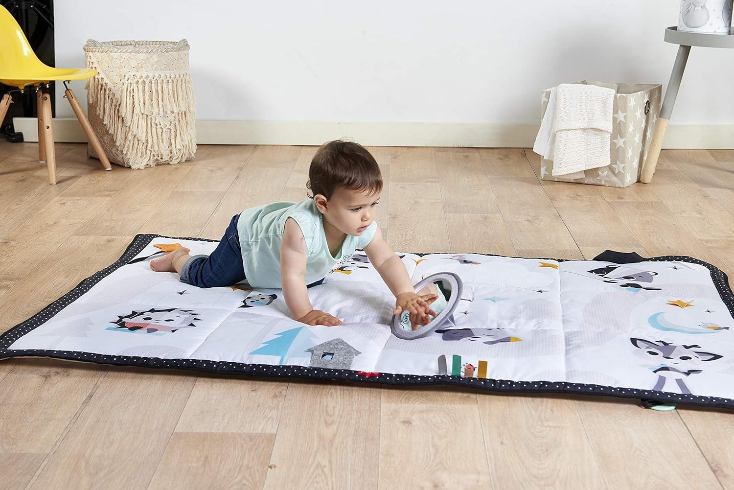 Tiny Love Black and white Super Play Mat - Magical Tales - Laadlee