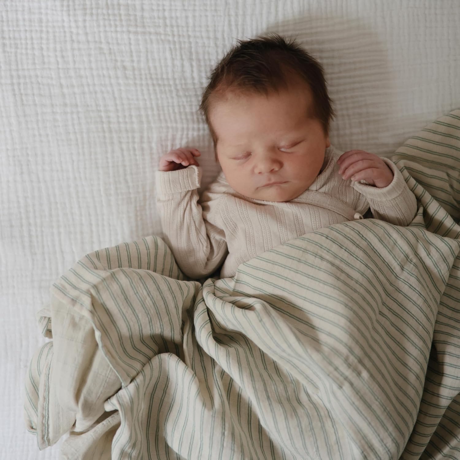 Mushie Swaddle - Sage Stripe - Laadlee