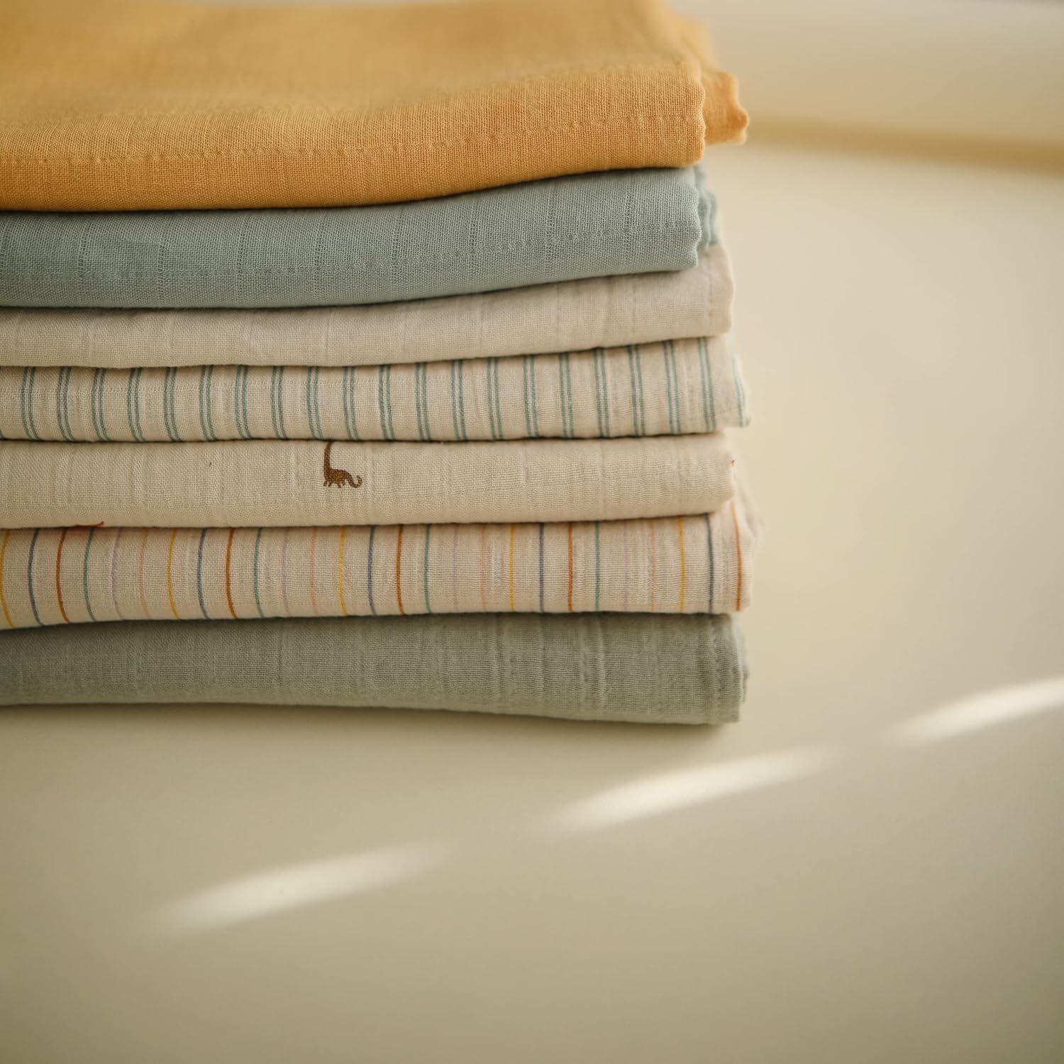 Mushie Swaddle - Sage Stripe - Laadlee