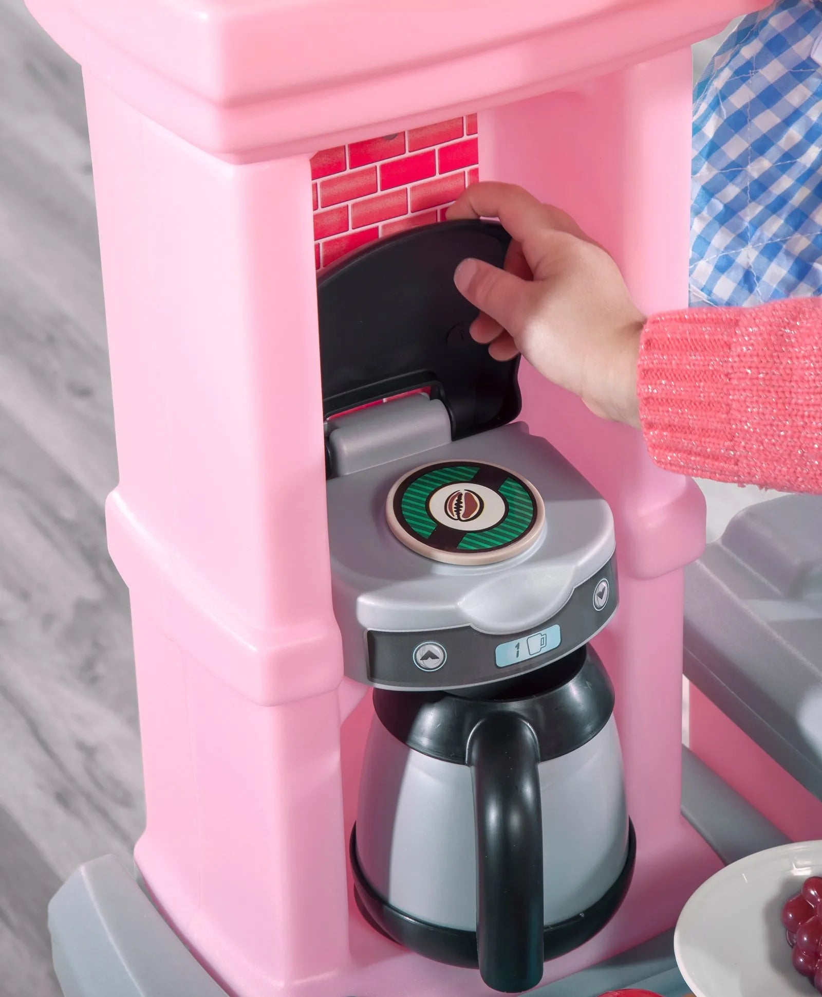 Step2 Great Gourmet Kitchen - Pink - Laadlee