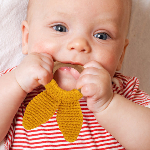 Babyjem Amigurumi Wooden Ring Teether - Yellow - Laadlee