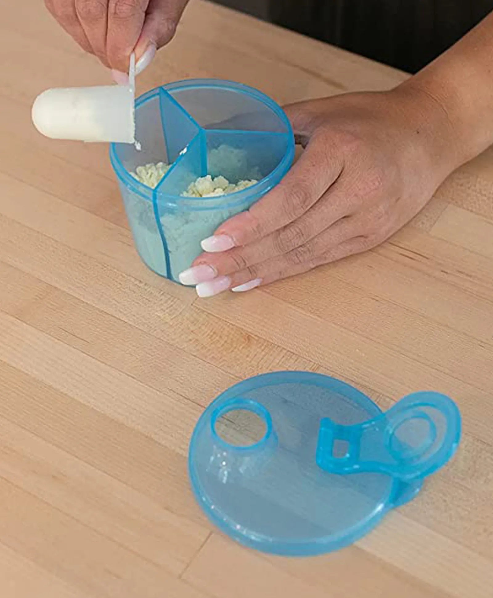 Dr. Brown's Milk Powder Dispenser - Blue - Laadlee