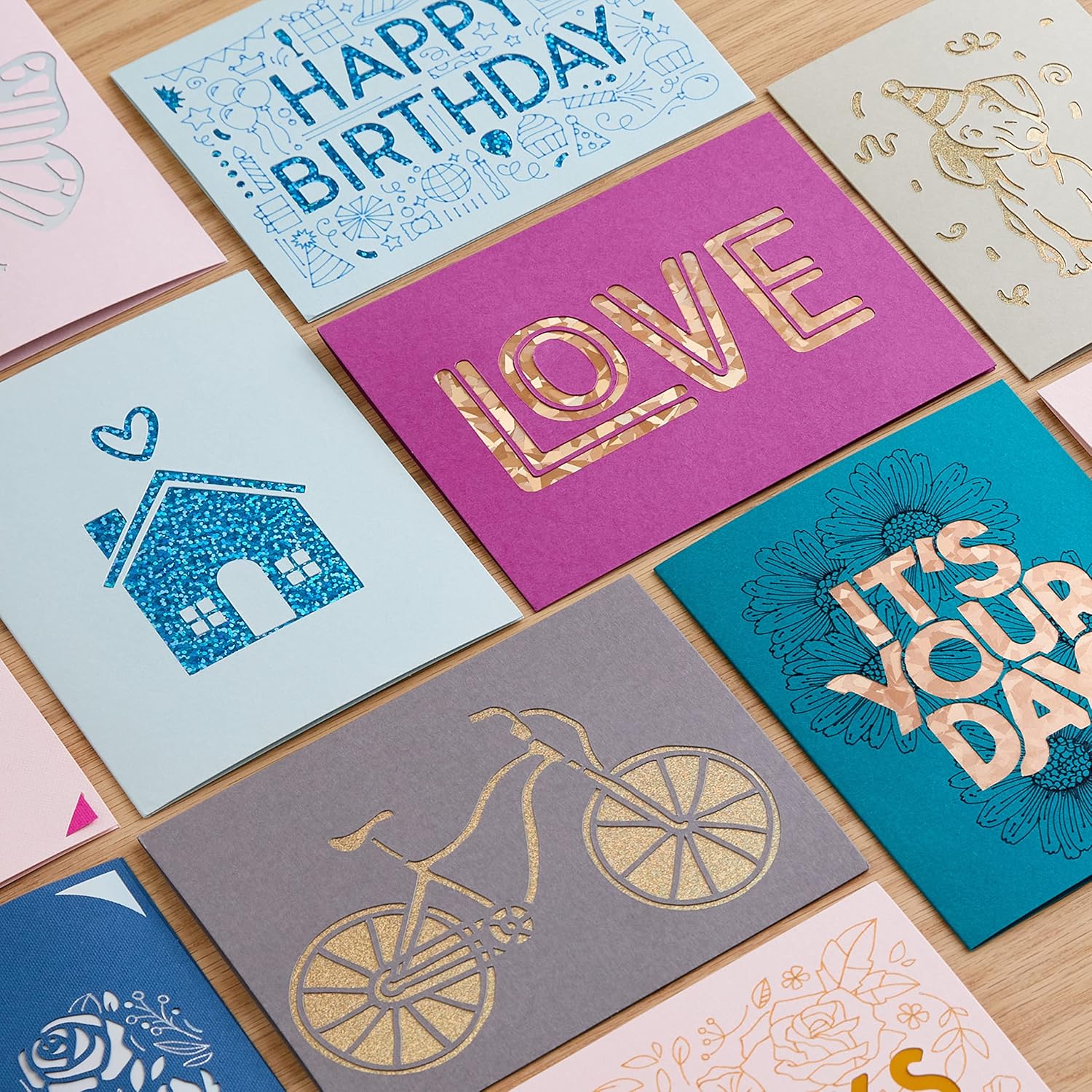 cricut-cut-away-cards-pastel-sampler-r40-12-cards-12-envelopes-12-backers-4-75in-x-6-6in-14