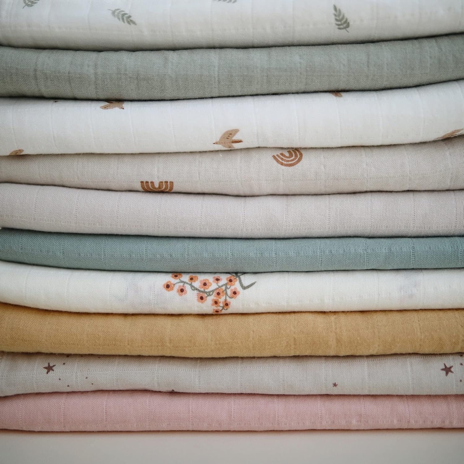 Mushie Swaddle - Sparrow - Laadlee