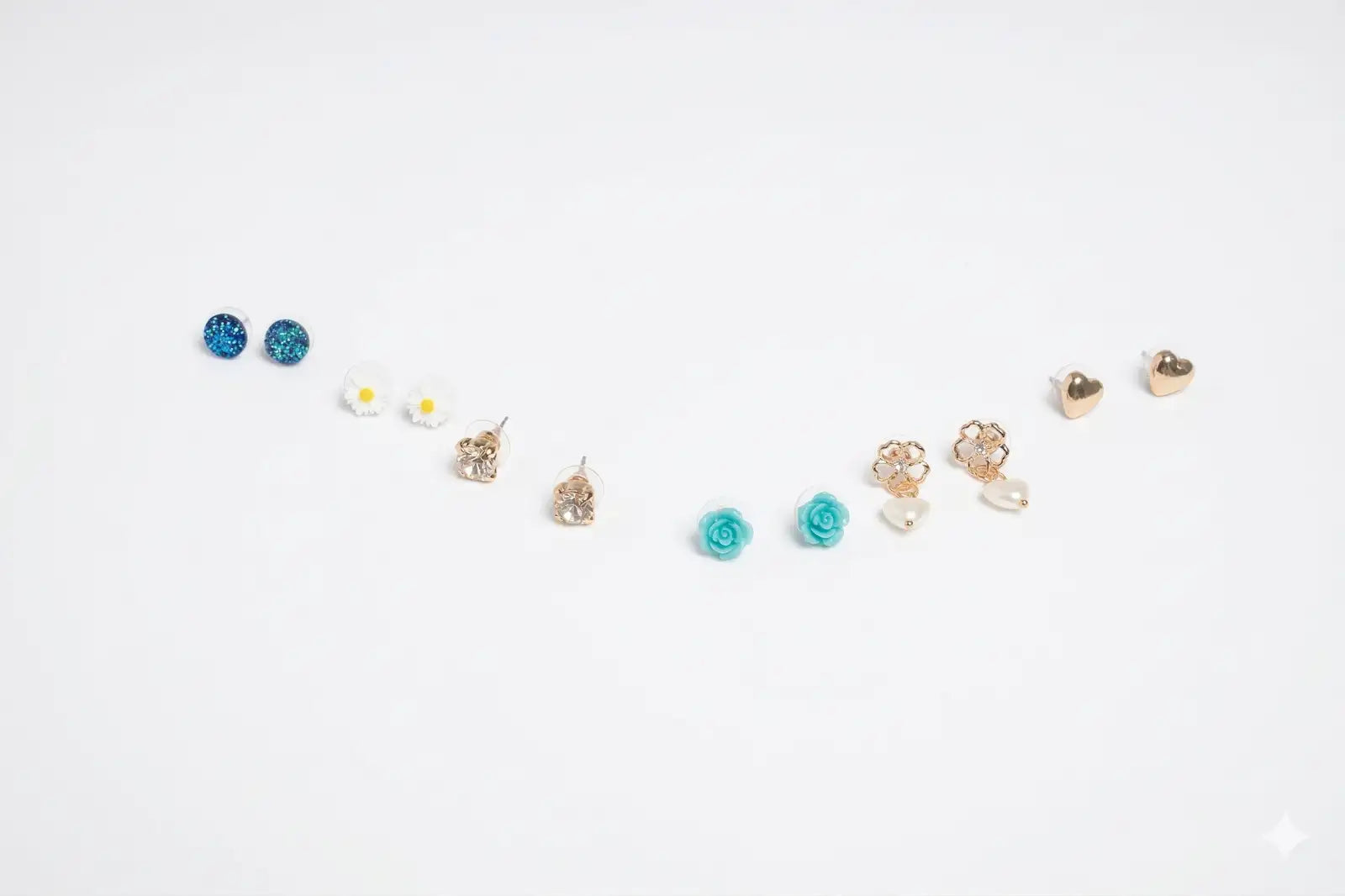 little-luxuries-blue-gold-sparkle-stud-set-3