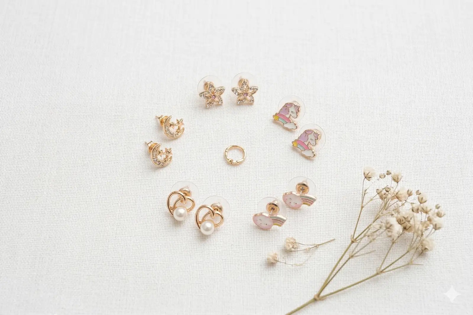 little-luxuries-butterfly-heart-stud-earring-set-4