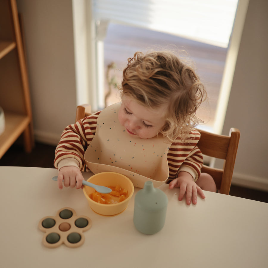 Mushie Silicone Bowl Pale Daffodil - Laadlee