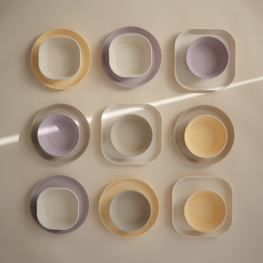 Mushie Dinner Plate Round Pale Daffodil - Laadlee