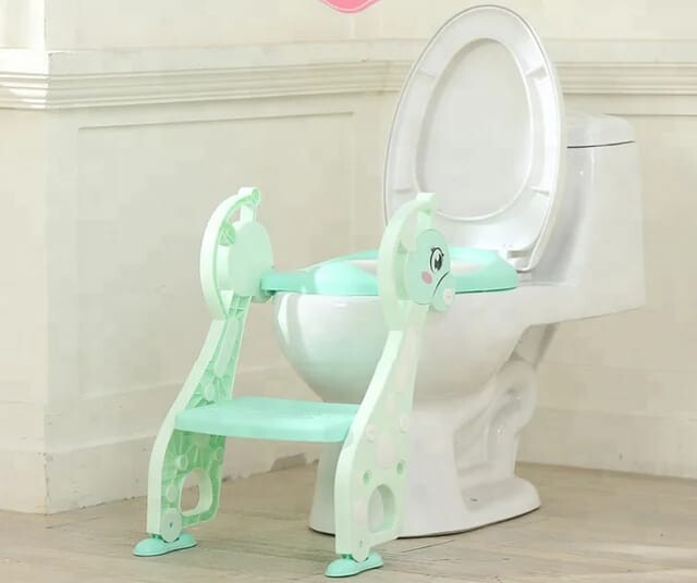 Pikkaboo EasyGo+ Potty Training Seat with Step Ladder - Green Giraffe