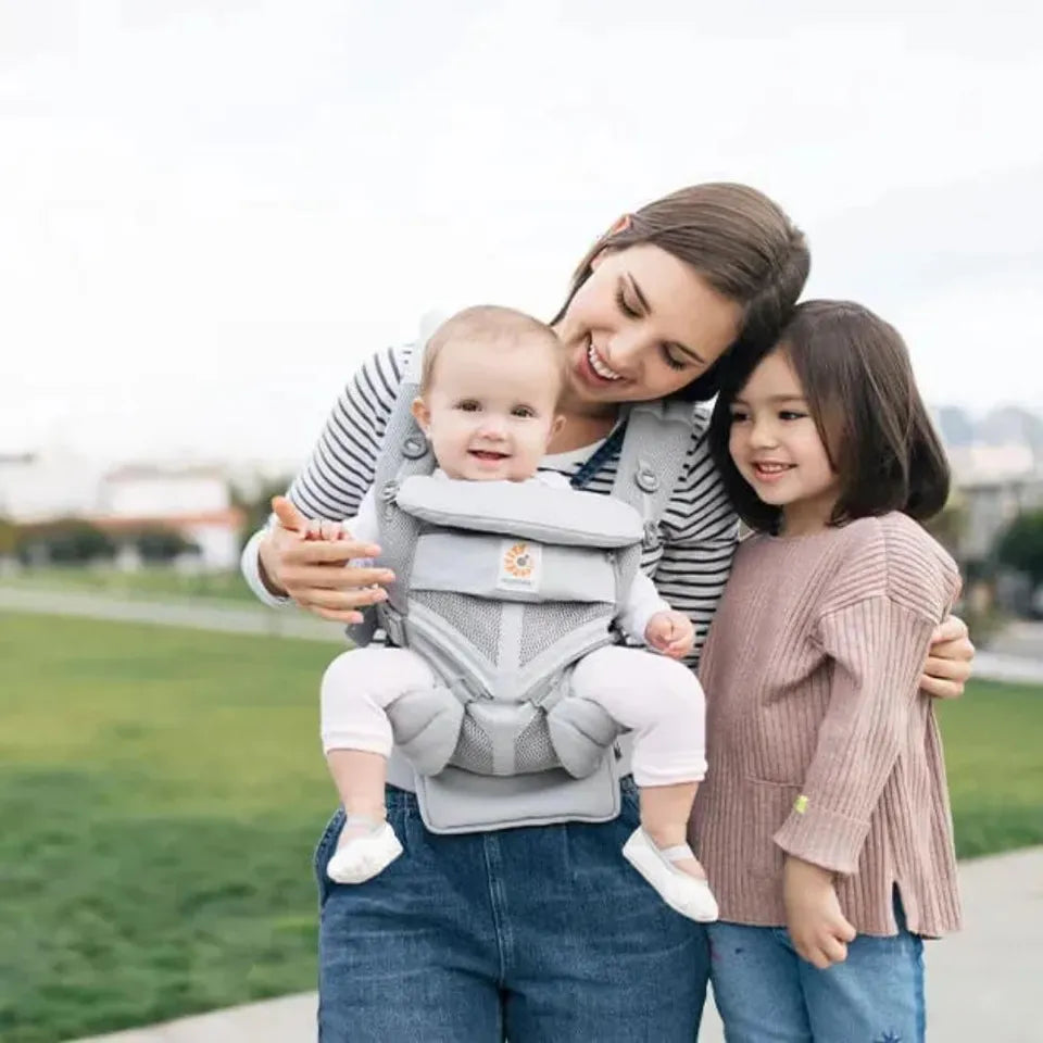 ergobaby-omni-deluxe-mesh-pearl-baby-carrier-grey-7