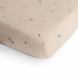 Mushie Crib Sheet Medium Falling Stars - Laadlee