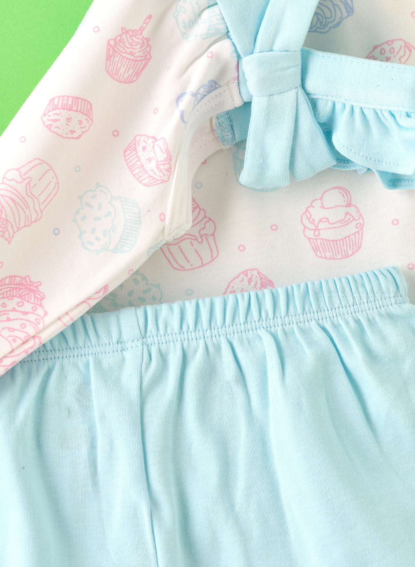 Elegant Kids Baby Cupcake Print Top and Shorts Set with Bows