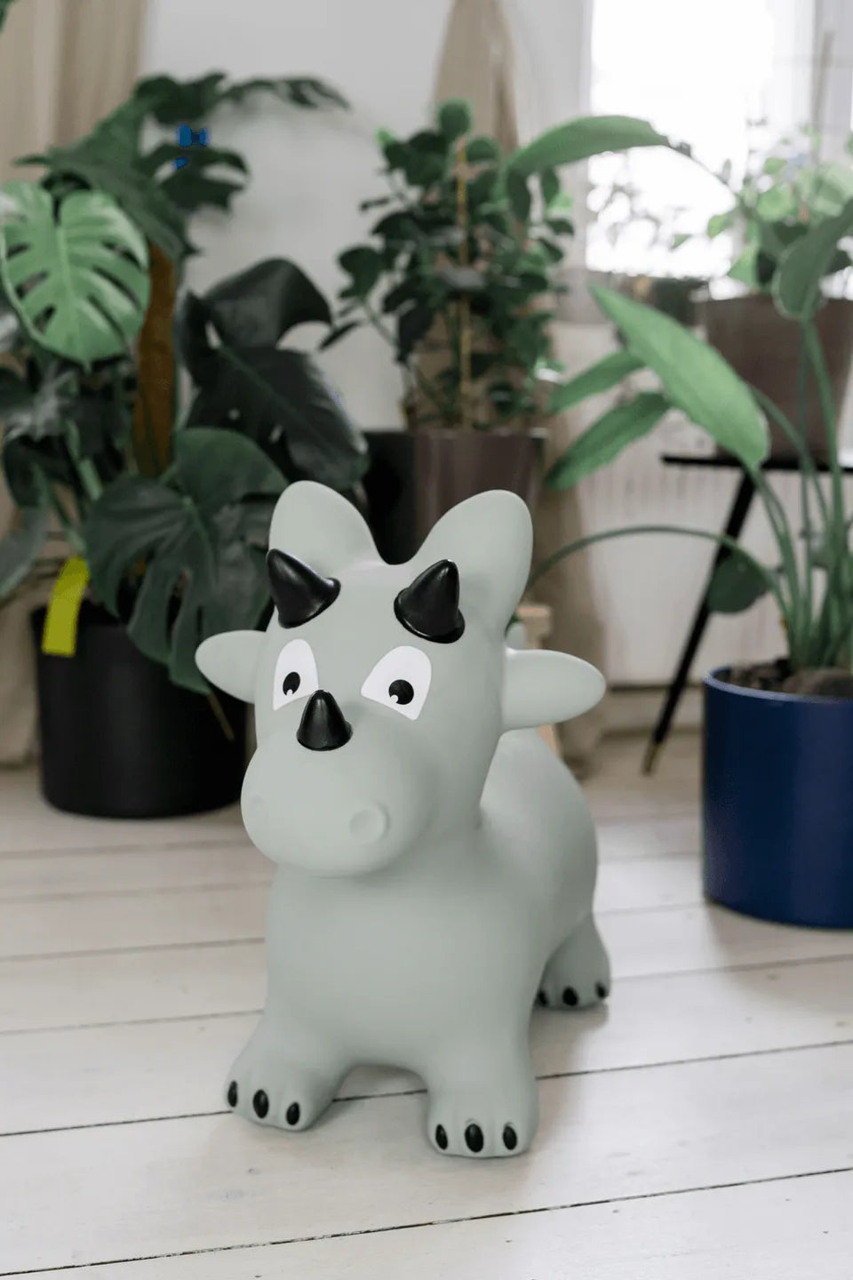 kindsgut-bouncing-animal-dinosaur-6