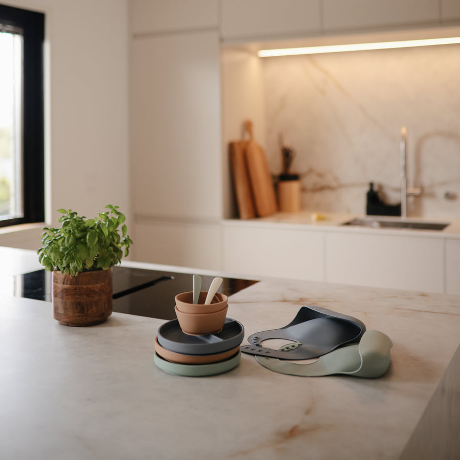 Mushie Silicone Bib Cambridge Blue - Laadlee