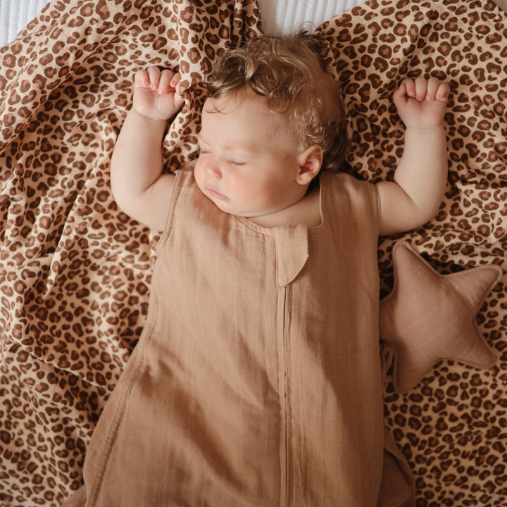 mushie-muslin-sleep-bag-natural-4