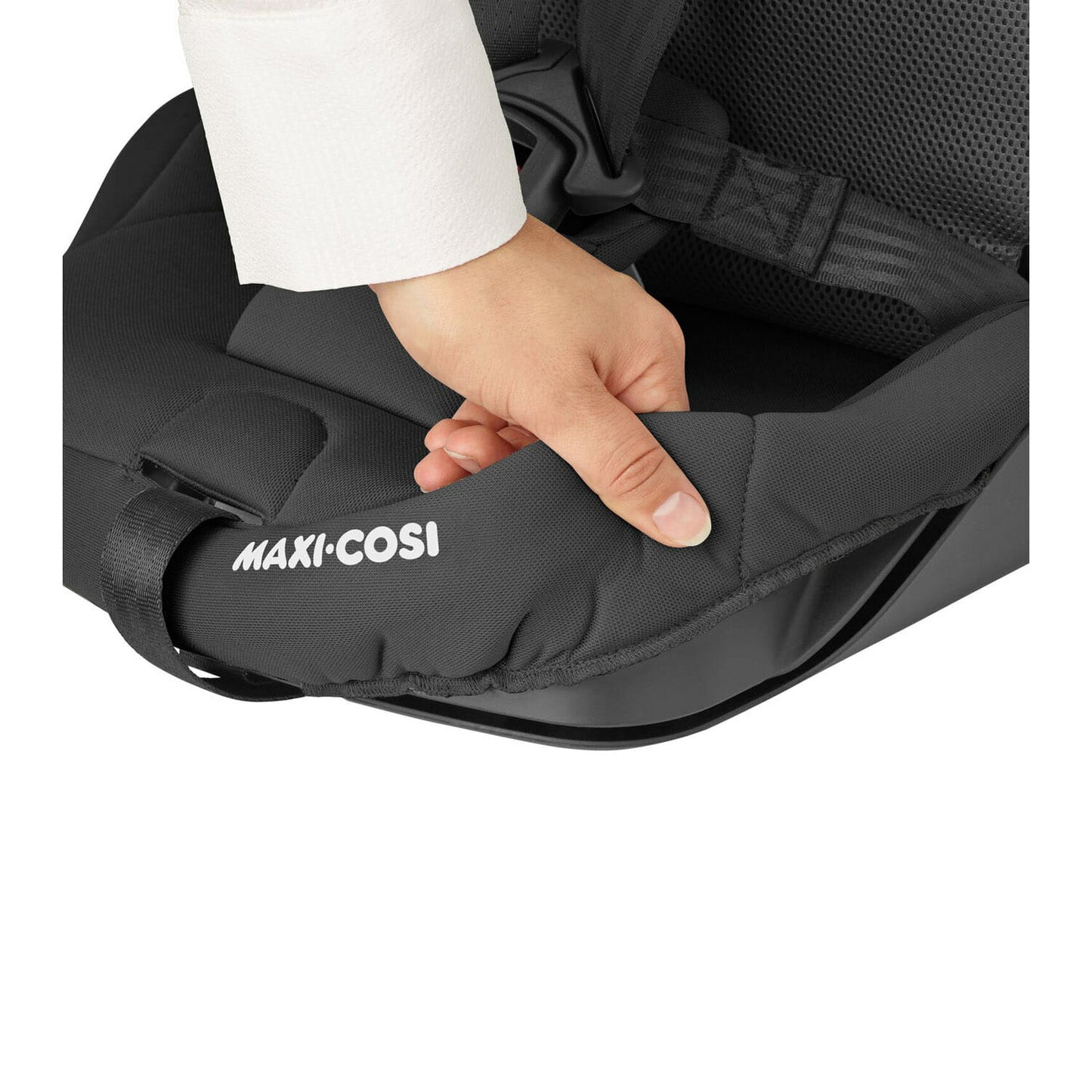 Maxi-Cosi Nomad Car Seat - Authentic Black