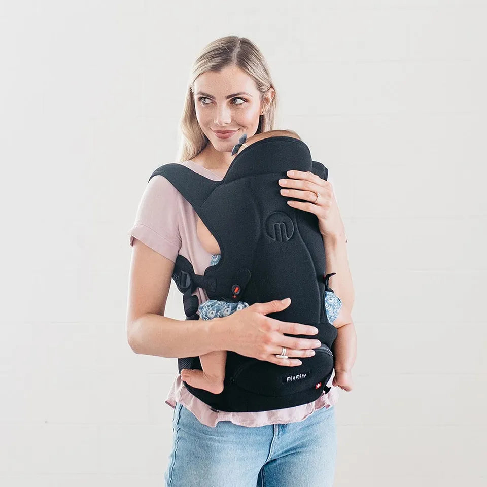 miamily-hipster-essential-baby-carrier-black-6