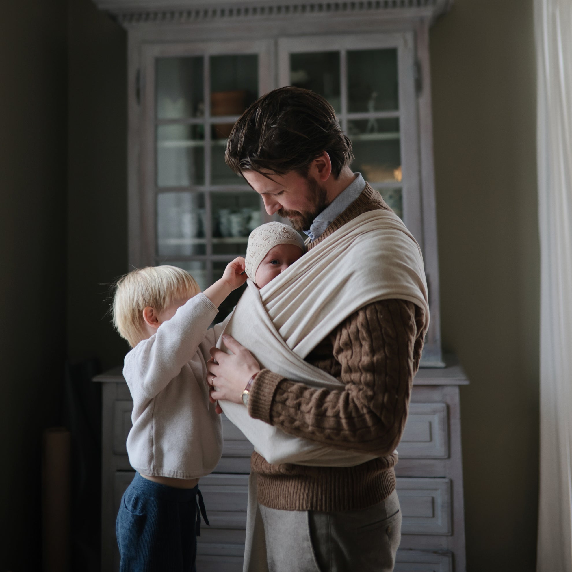 Mushie Baby Carrier Wrap Beige Melange - Laadlee