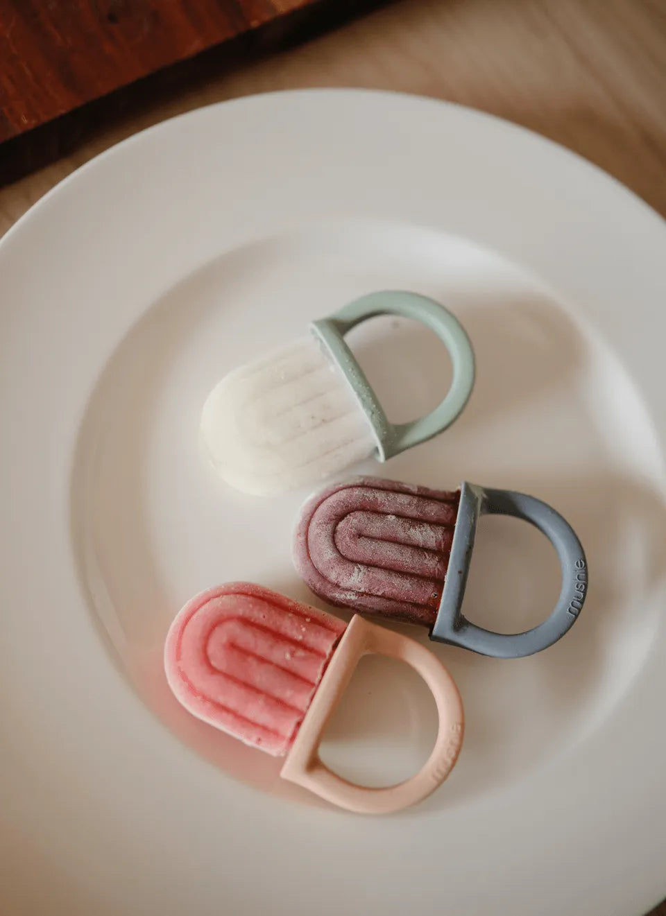 mushie-toddler-ice-pop-tray-tradewinds-6