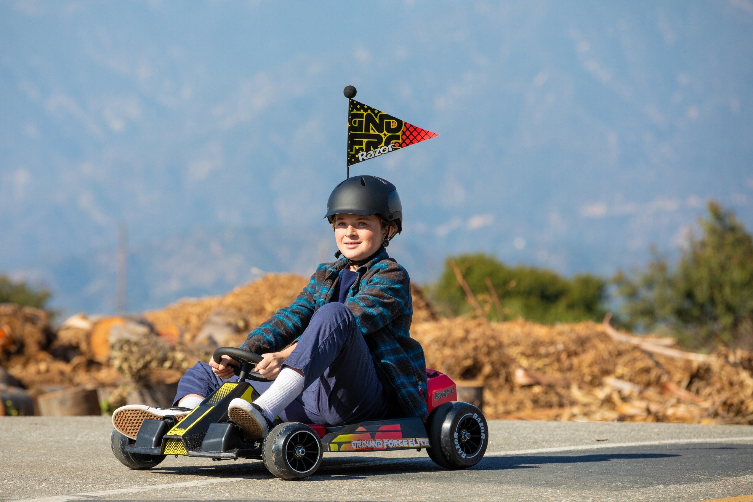 razor-ground-force-elite-go-cart-22-5kmh-black-red-7