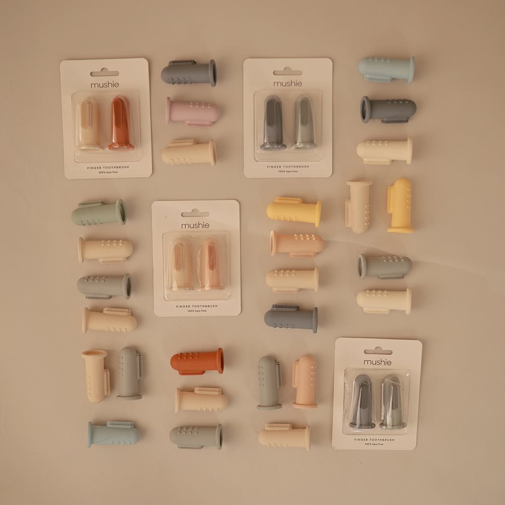 Mushie Finger Toothbrush Cambridge Blue/Shifting Sand - Laadlee