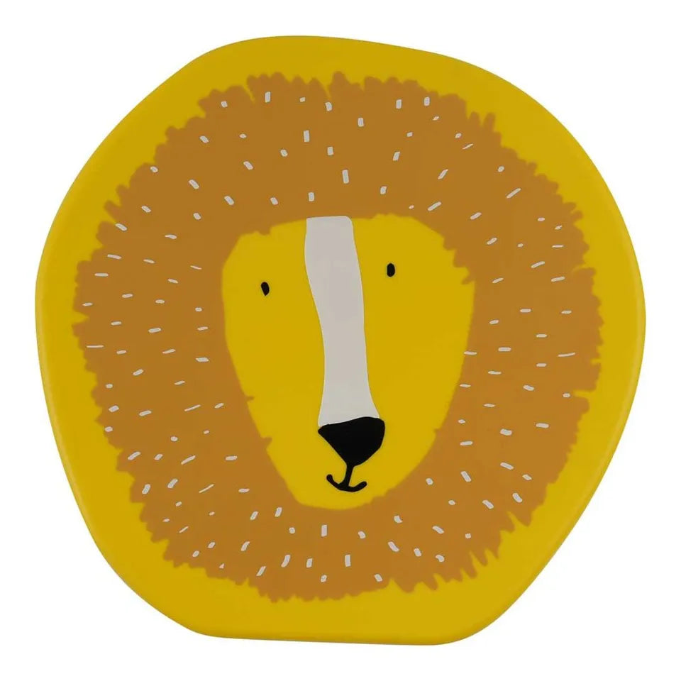 trixie-shaped-lunch-box-mr-lion-2