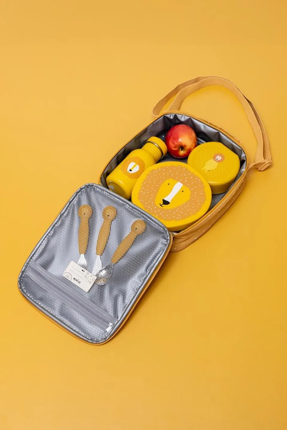 trixie-shaped-lunch-box-mr-lion-6