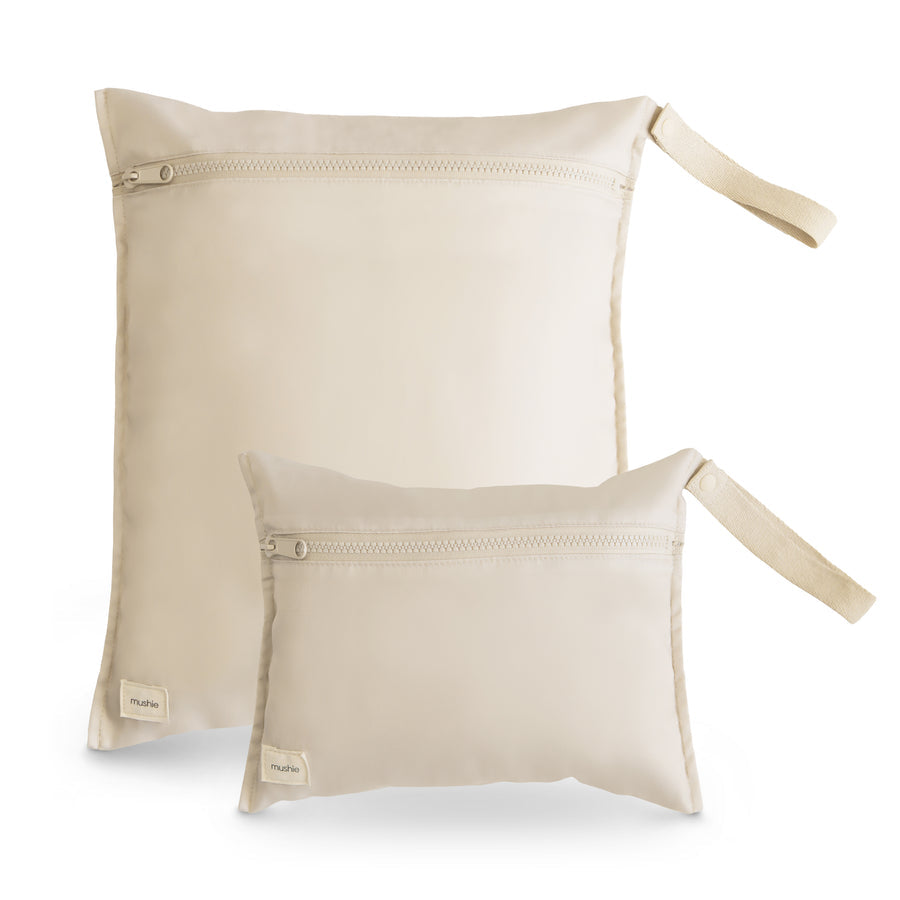mushie-water-resistant-wet-bag-pack-of-2-fog-1