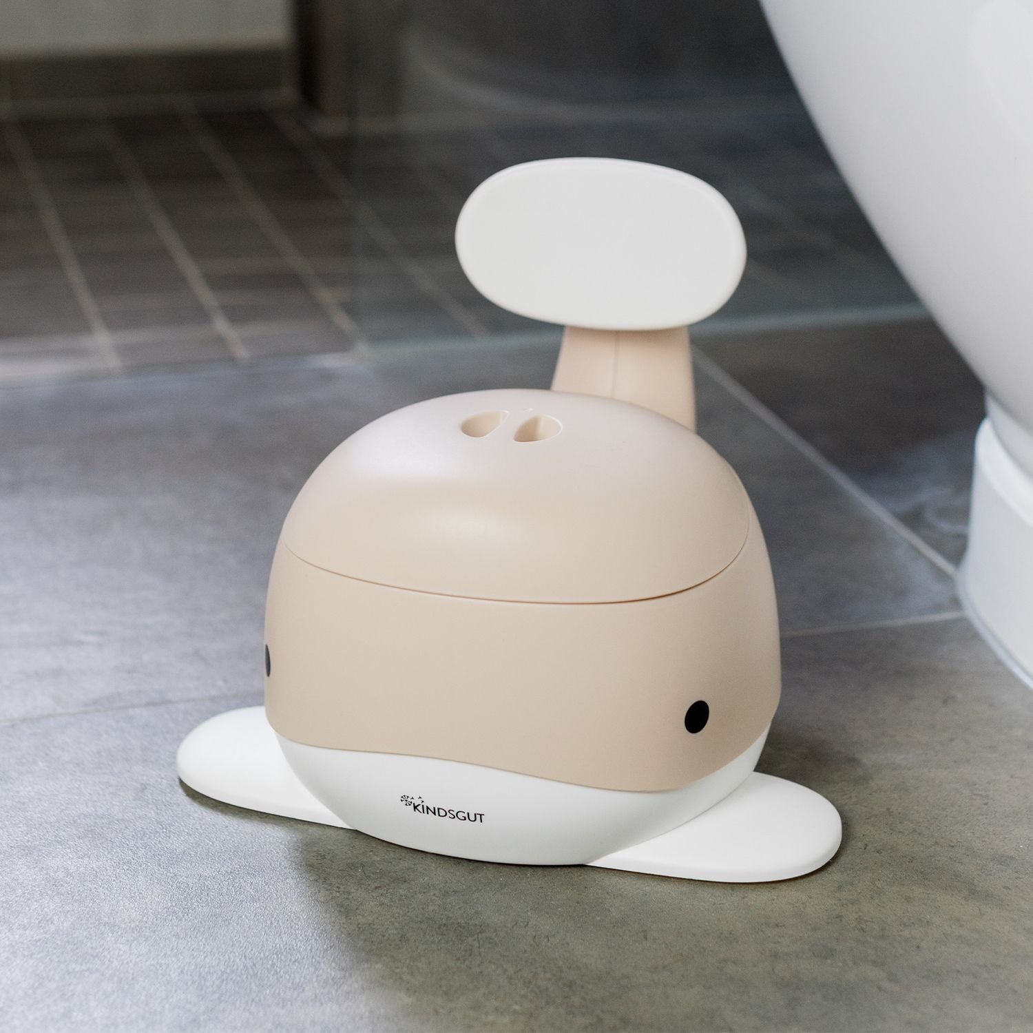 kindsgut-whale-potty-sand-4