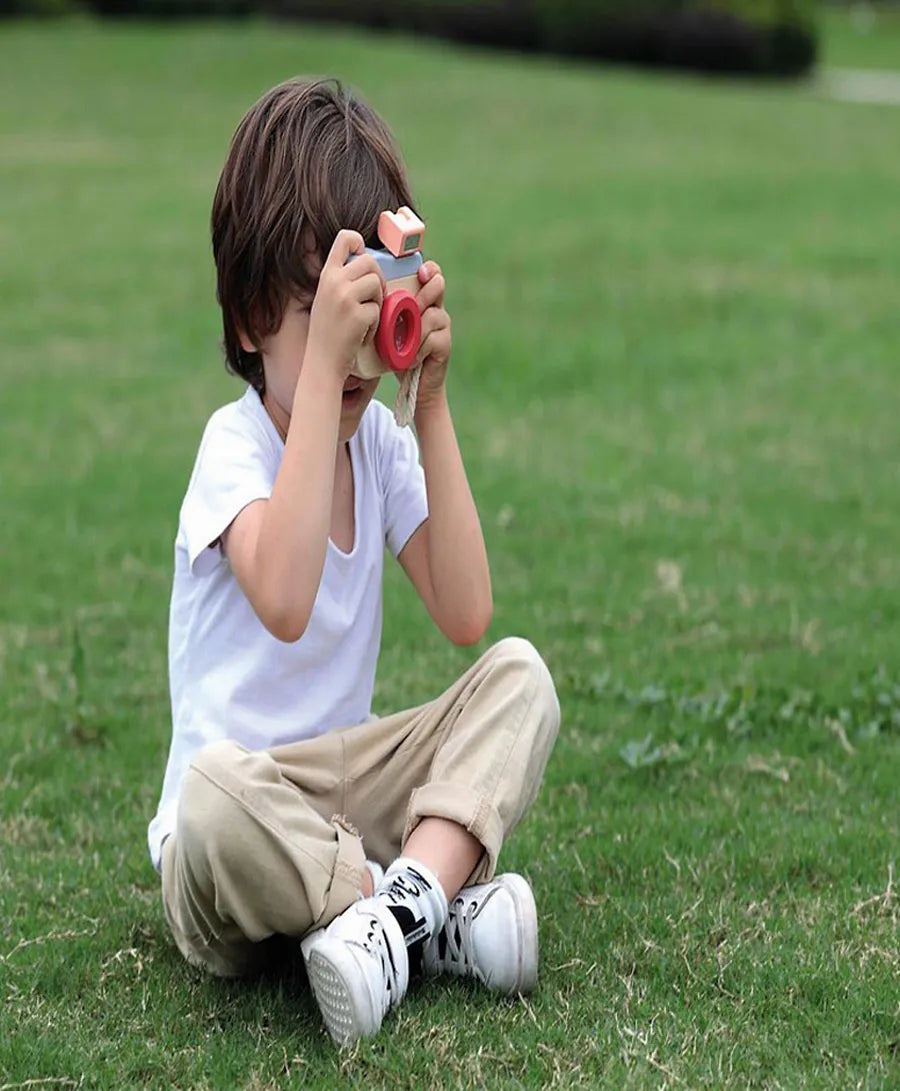 Andreu Toys Wooden Toy Camera - Laadlee