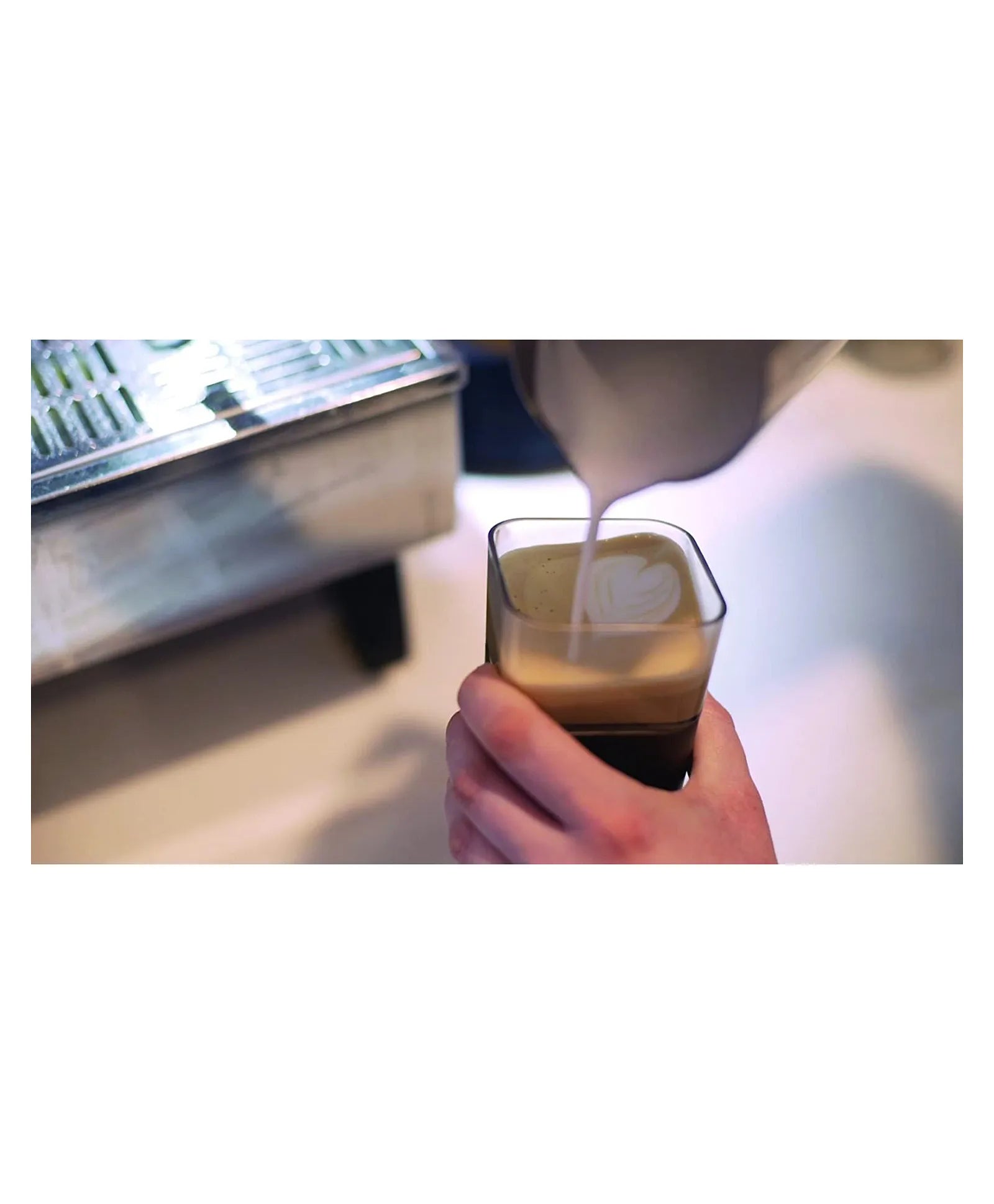 precidio-kafe-in-the-box-reusable-coffee-tea-cup-12oz-355ml-white-1