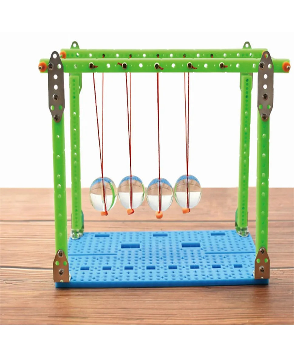 Andreu Toys Newton'S Cradle - Laadlee